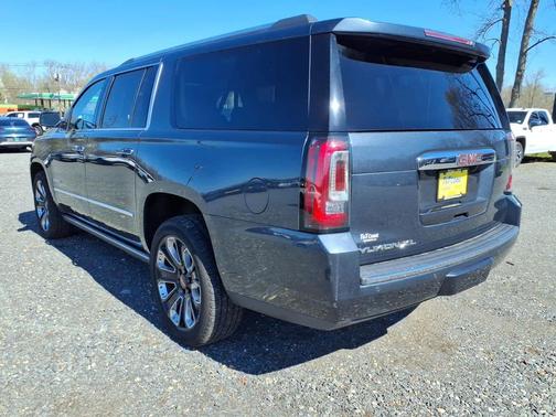Gray 2020 GMC Yukon XL Denali