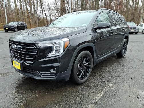 2023 GMC Terrain SLT