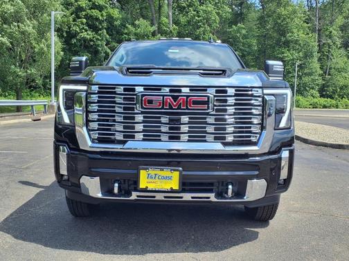2025 GMC Sierra 3500 Denali