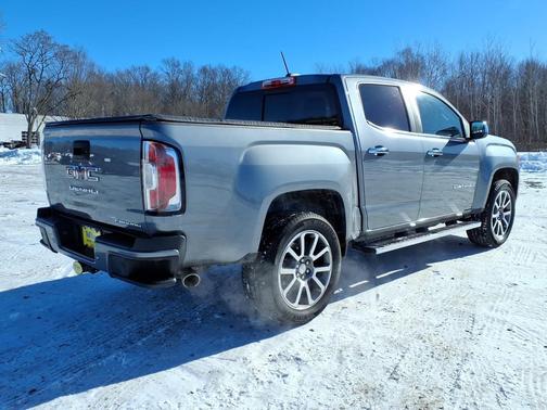 2022 GMC Canyon Denali