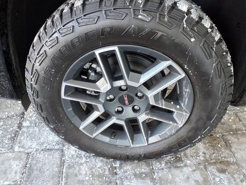 2026 GMC Terrain AWD AT4