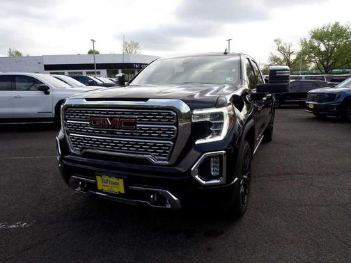 Black 2021 GMC Sierra 1500 Denali