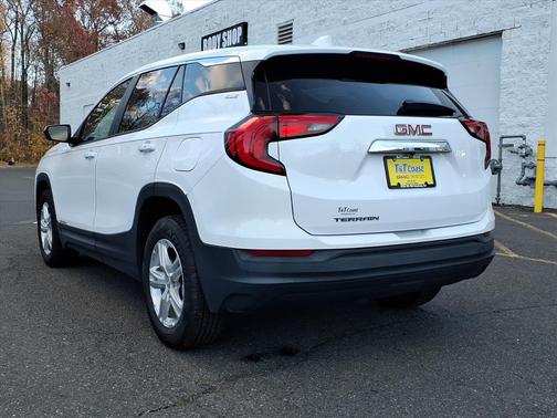 2021 GMC Terrain SLE