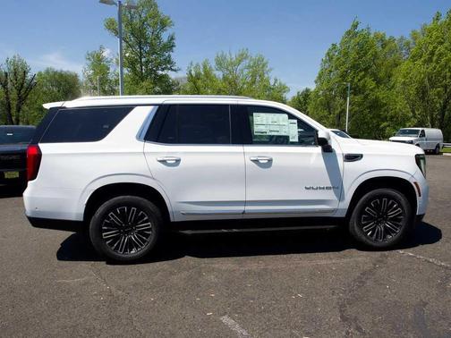 Summit White 2026 GMC Yukon 4WD Elevation