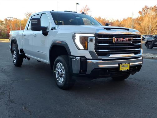 2026 GMC Sierra 2500 SLE