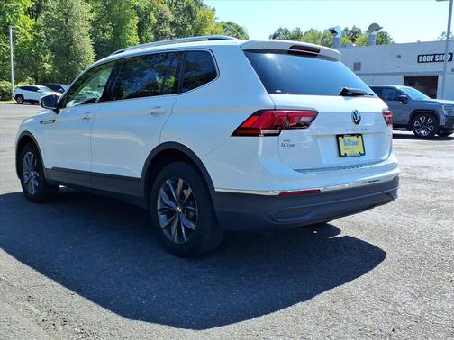2022 Volkswagen Tiguan 2.0T SE 4MOTION