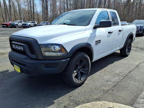 2022 RAM 1500 Classic Warlock Quad Cab 4x4 6'4' Box