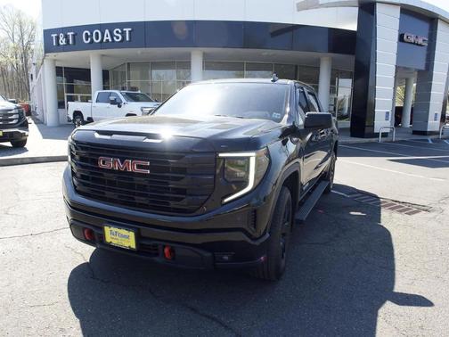 Onyx Black 2024 GMC Sierra 1500 Elevation