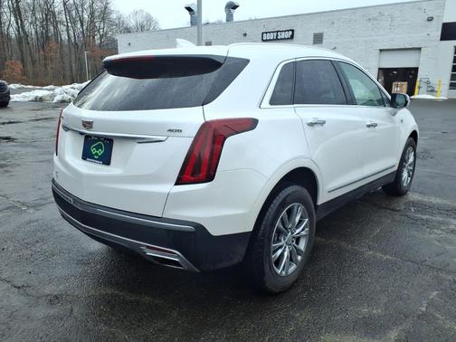 2023 Cadillac XT5 Premium Luxury