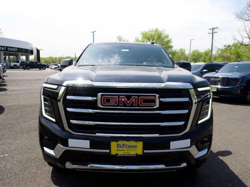 Onyx Black 2026 GMC Yukon 4WD Elevation