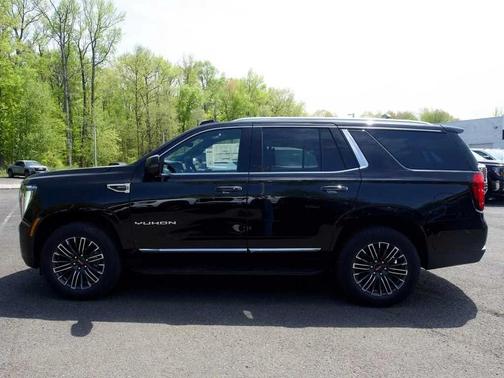 Onyx Black 2026 GMC Yukon 4WD Elevation