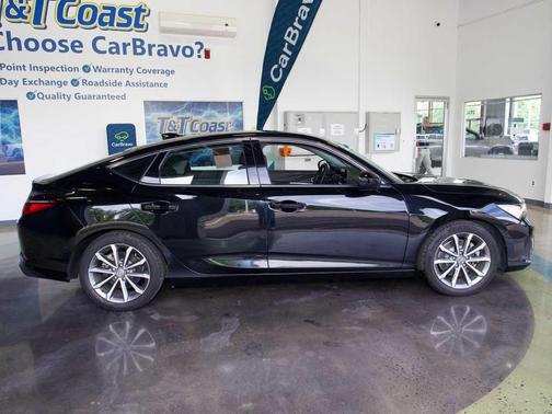 Majestic Black Pearl 2023 Acura Integra