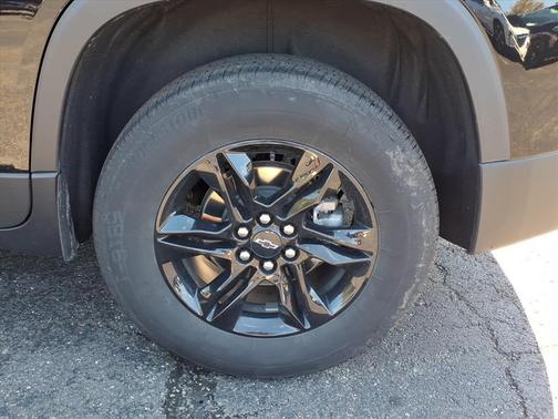 2024 Chevrolet Traverse LT Cloth