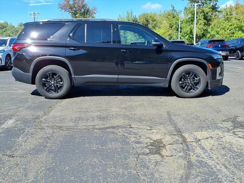 2024 Chevrolet Traverse LT Cloth