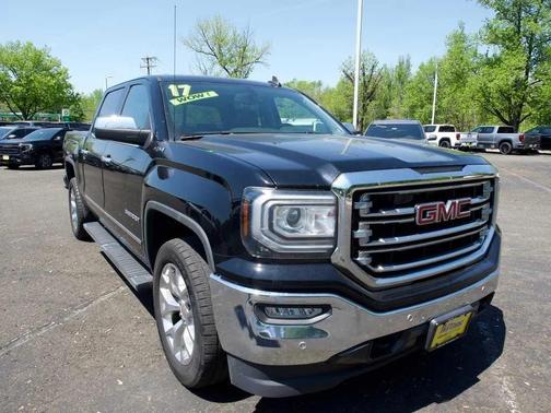 Onyx Black 2017 GMC Sierra 1500 SLT