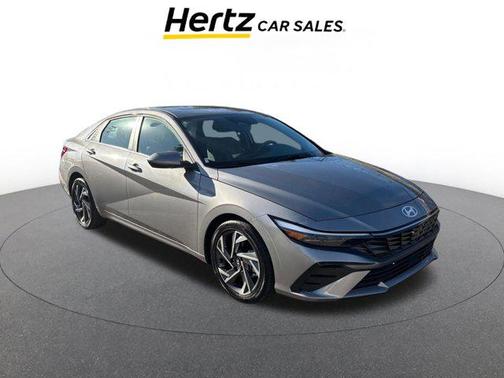 2025 Hyundai ELANTRA SEL