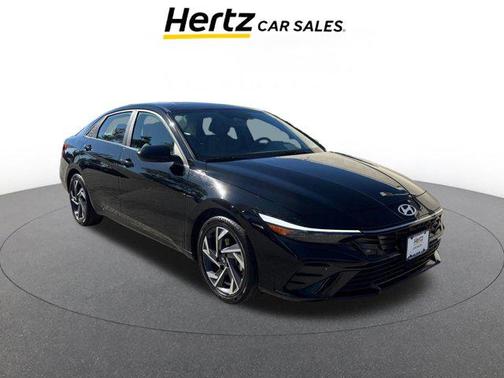 2025 Hyundai ELANTRA SEL