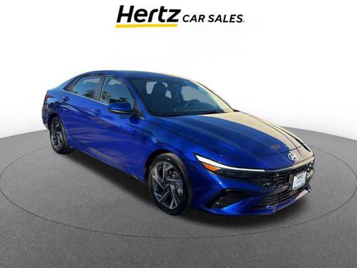 2025 Hyundai ELANTRA SEL