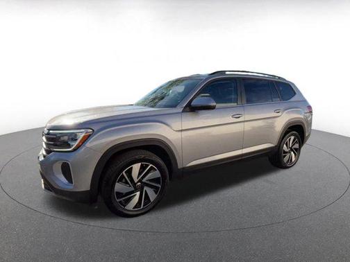 2025 Volkswagen Atlas 2.0T SE w/Technology 4MOTION