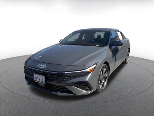 2025 Hyundai ELANTRA HEV Limited