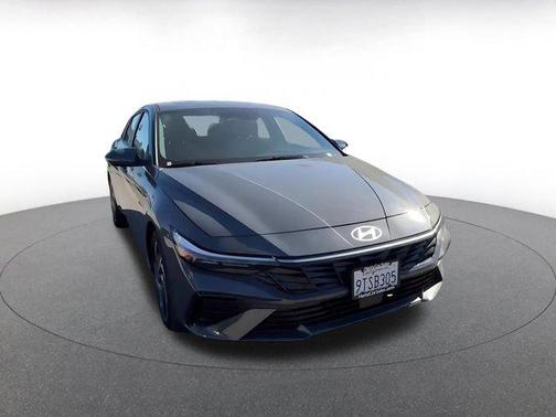 2025 Hyundai ELANTRA HEV Limited