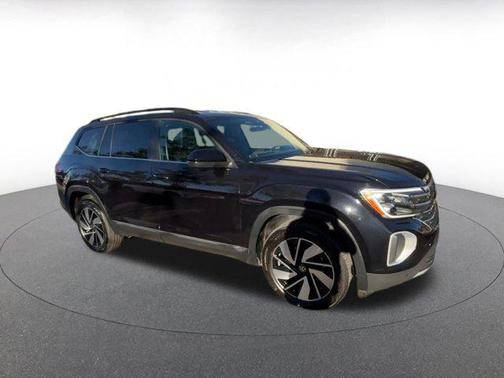 2025 Volkswagen Atlas 2.0T SE w/Technology 4MOTION