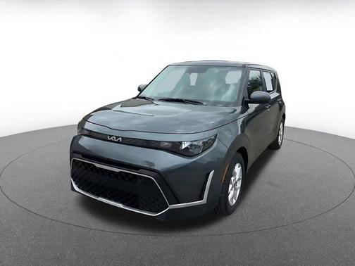 Gravity Gray 2025 Kia Soul LX