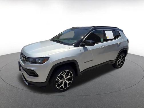 Silver Zynith Metallic Clearcoat 2025 Jeep Compass Limited