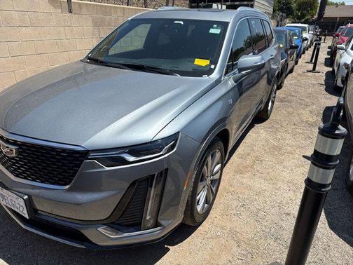 2023 Cadillac XT6 Premium Luxury FWD