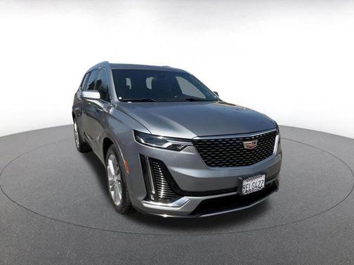 2023 Cadillac XT6 Premium Luxury FWD