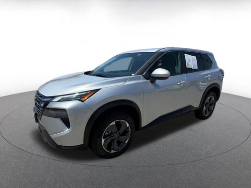 Brilliant Silver Metallic 2025 Nissan Rogue SV