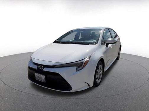 2025 Toyota Corolla Hybrid LE
