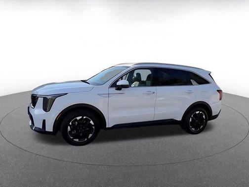 Glacial White Pearl 2024 Kia Sorento S
