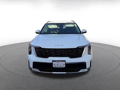 Glacial White Pearl 2024 Kia Sorento S