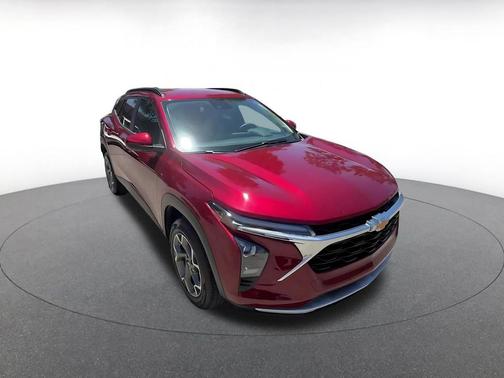 Crimson Metallic 2025 Chevrolet Trax LT