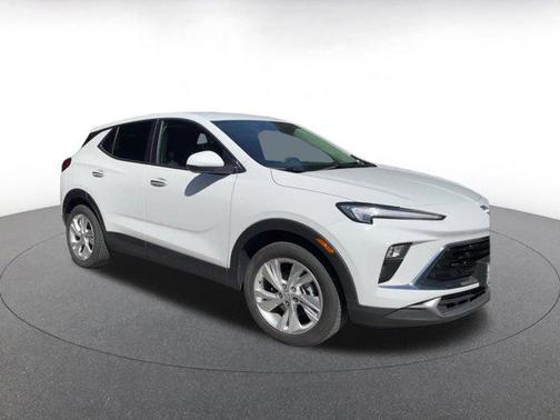 Summit White 2025 Buick Encore GX Preferred