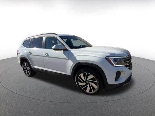 2025 Volkswagen Atlas 2.0T SE w/Technology 4MOTION
