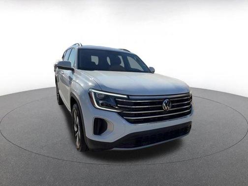 2025 Volkswagen Atlas 2.0T SE w/Technology 4MOTION