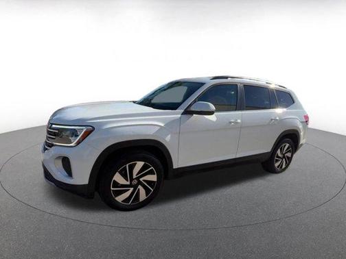 2025 Volkswagen Atlas 2.0T SE w/Technology 4MOTION