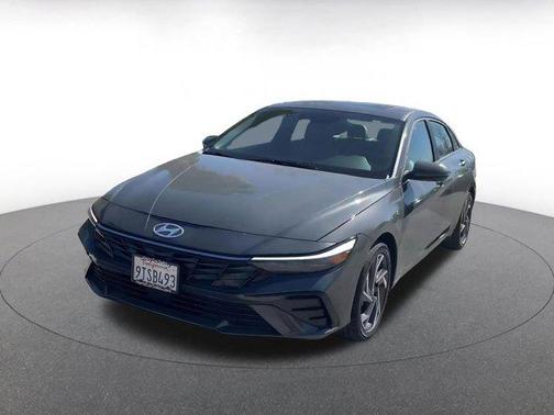 2025 Hyundai ELANTRA HEV Limited