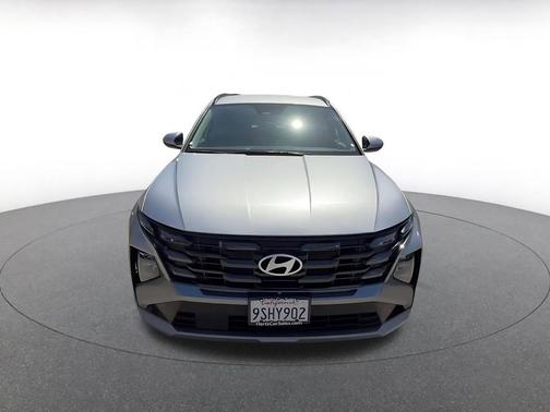 Shimmering Silver 2025 Hyundai TUCSON SEL