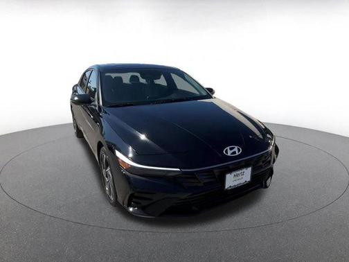 2025 Hyundai ELANTRA HEV Limited