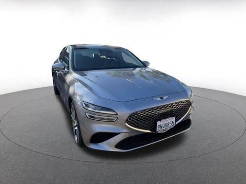 2025 Genesis G70 2.5T RWD