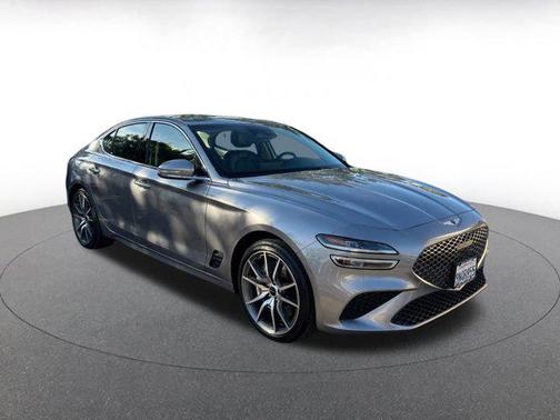 2025 Genesis G70 2.5T RWD