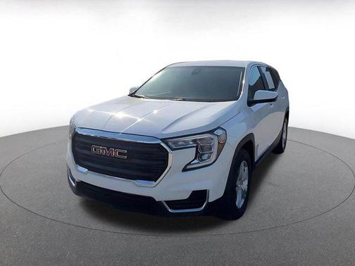 Summit White 2024 GMC Terrain SLE