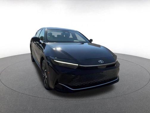 2025 Toyota Crown XLE