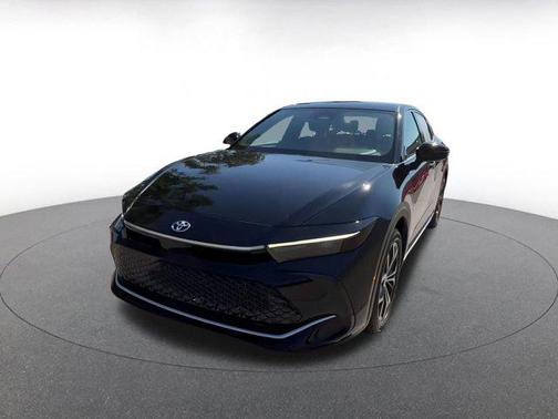 2025 Toyota Crown XLE