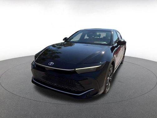 2025 Toyota Crown XLE