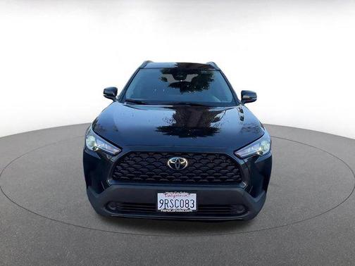 2025 Toyota Corolla Cross LE