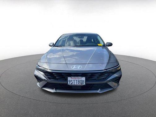 2025 Hyundai ELANTRA HEV Limited